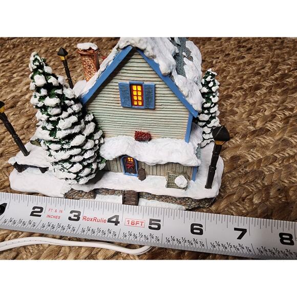 Danbury Mint Christmas Cove Salty Stores General Market Holiday Snow Village - Picture 10 of 11